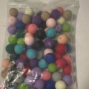 Bag of 50 Colorful silicone beads